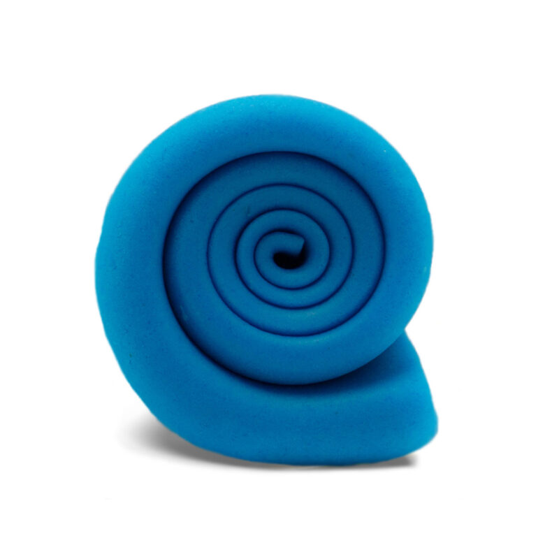 ciemnoniebieska masa cukrowa do tortów